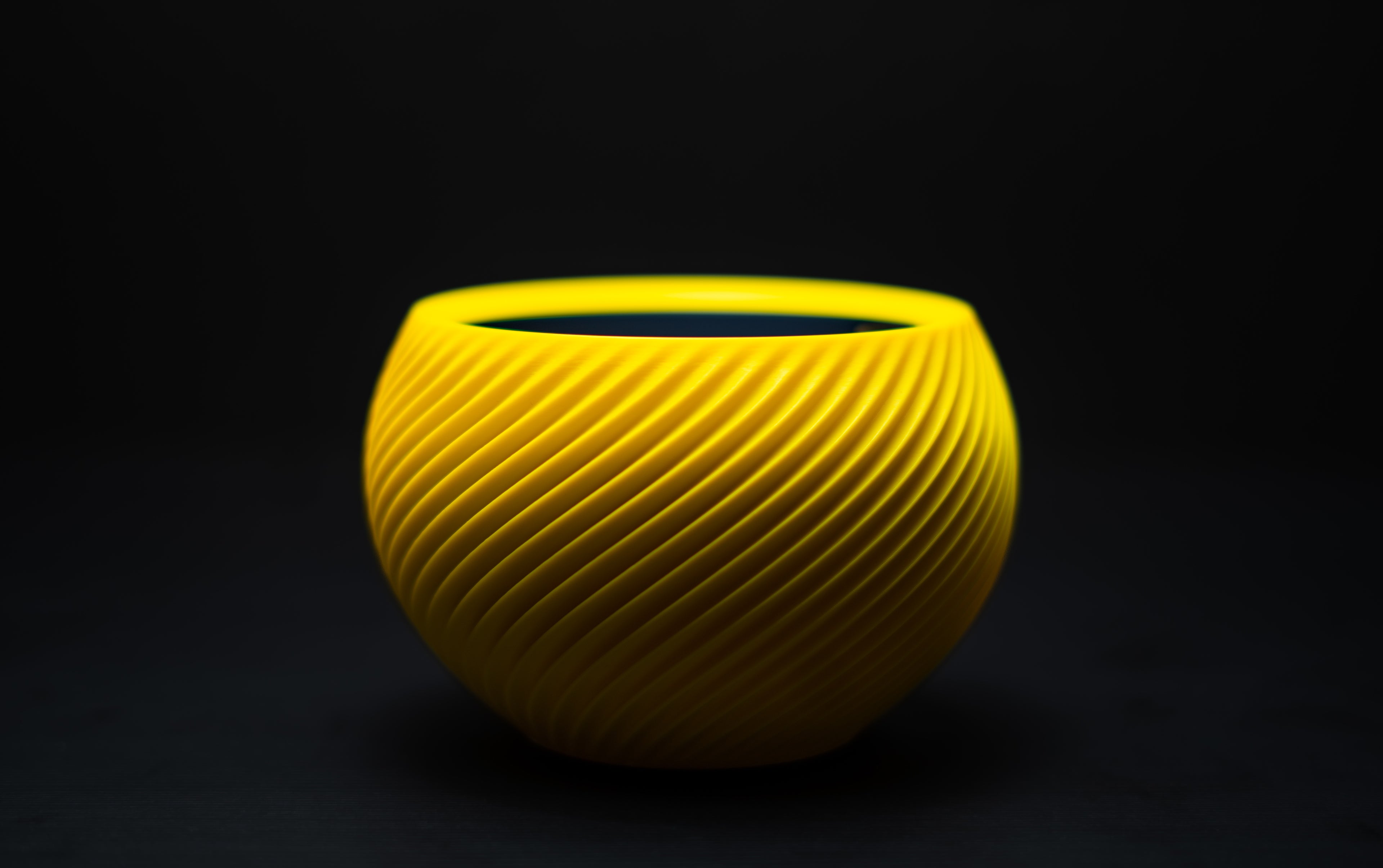 Modern Textured Planter Pot -  Decorative Indoor Bowl